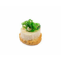 2551. White fish roulette with wakame salad